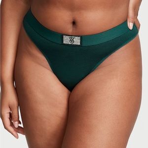NWT Victoria’s Secret Logo Waist Pointelle Thong Panty Size XL